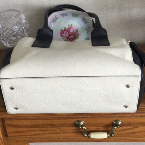 Kate Spade ♠️ Handbag - Picture 7 of 16